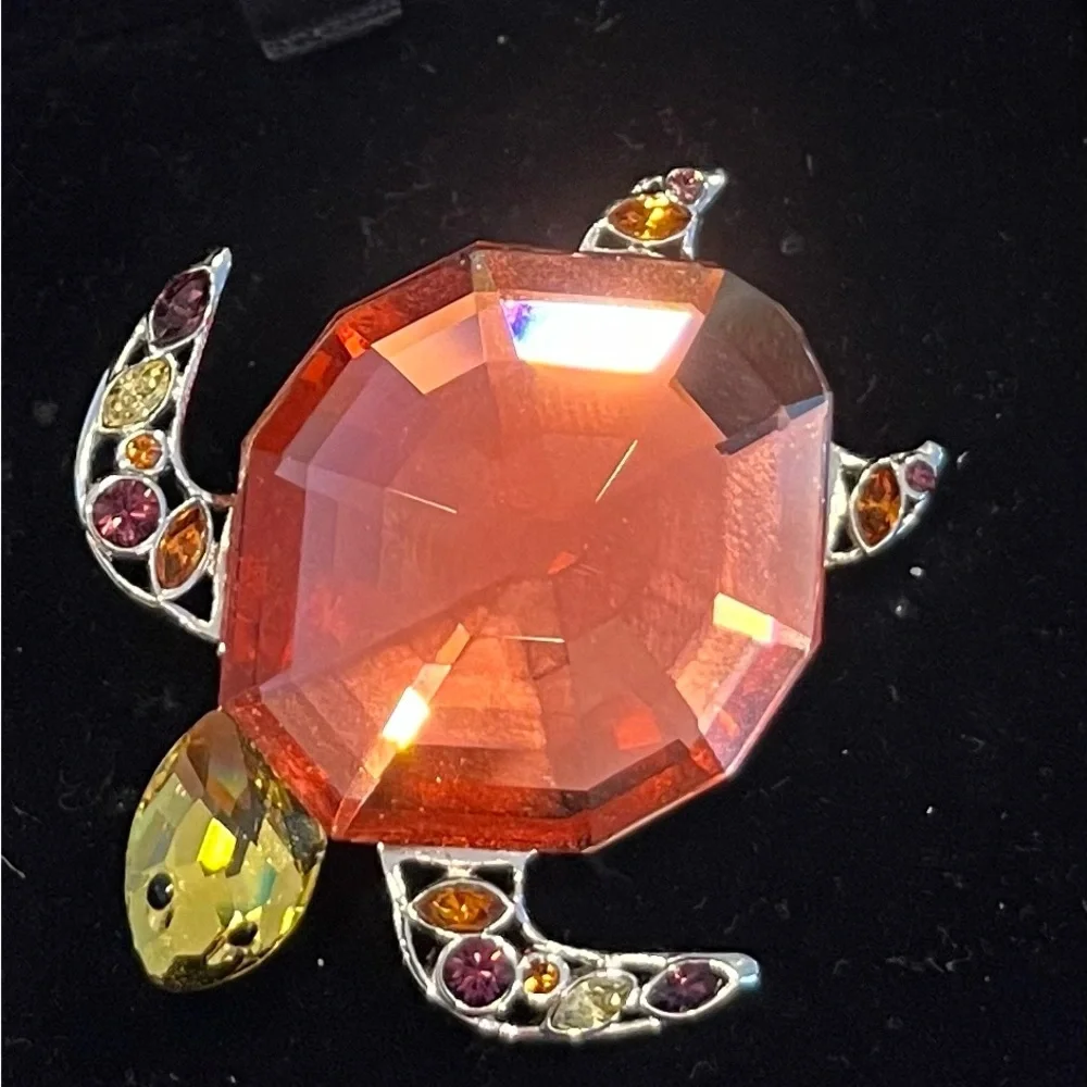 Vintage Swarovski Corporito Turtle brooch. New in box, signed, perfect condition - Picture 2 of 7
